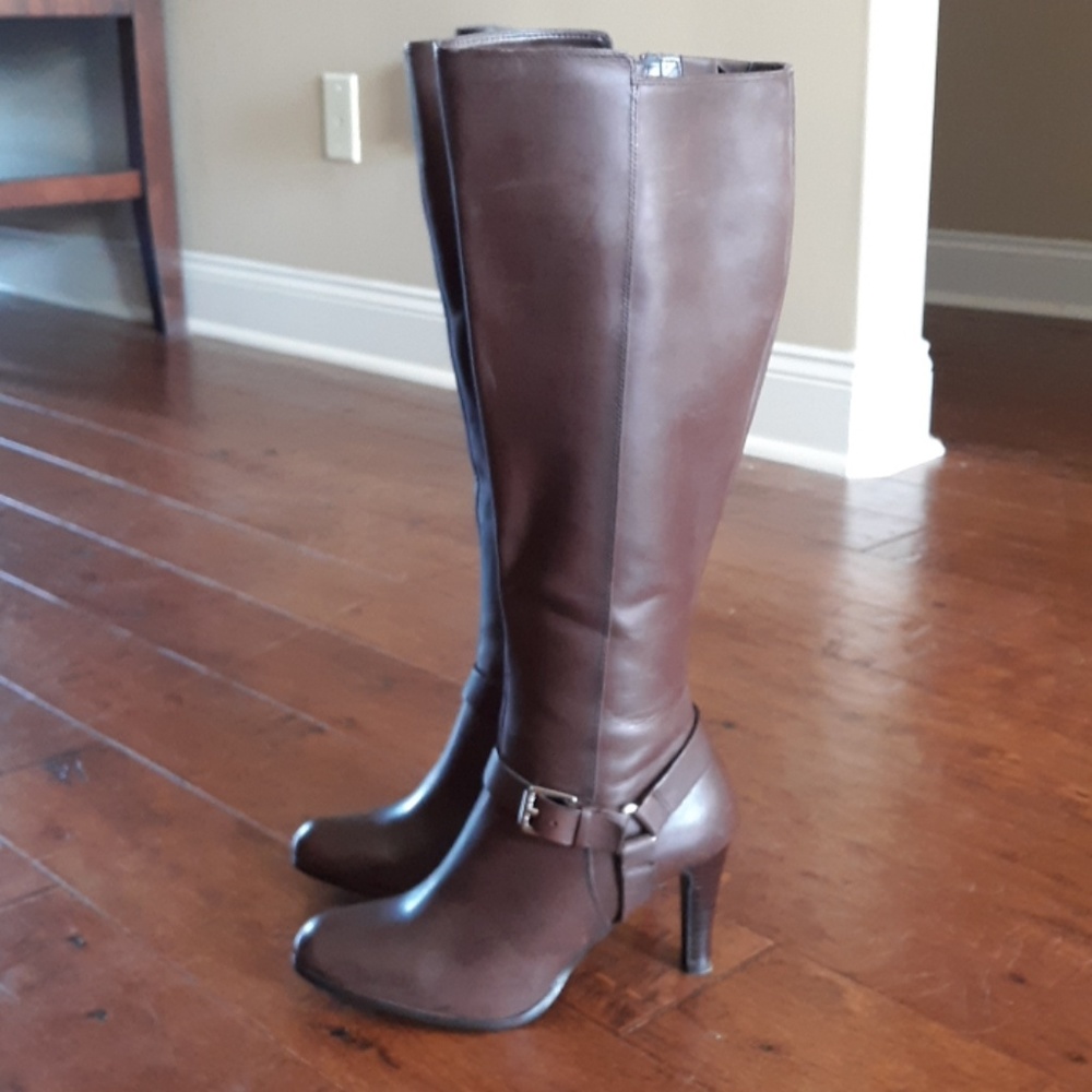 Ralph Lauren chocolate brown boots, never worn